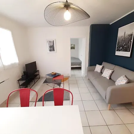 Appartement Bel En Centre Ville D'aix Avec 3 Chambres Et Parking Gratuit
