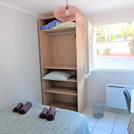 Appartement Bel En Centre Ville D'aix Avec 3 Chambres Et Parking Gratuit